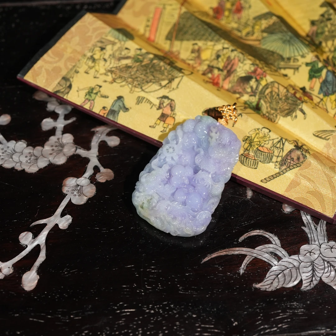 2.6香港王老板-翡翠镶嵌吊坠kb87