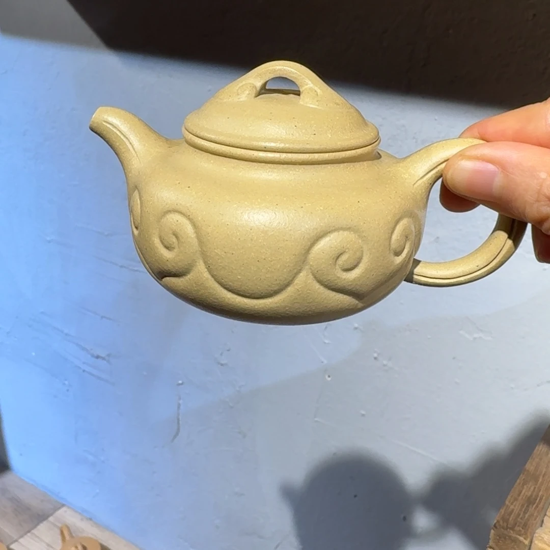 本山绿泥茶壶微瑕150毫升左右