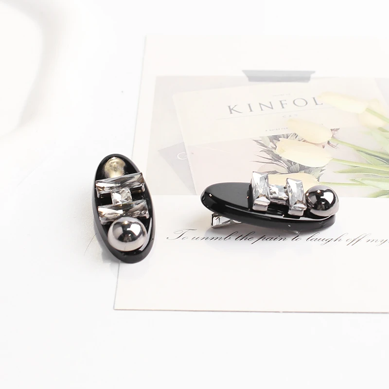 香宾妮原创设计发夹新款高级感八字刘海夹迷你鸭嘴夹侧边夹7341