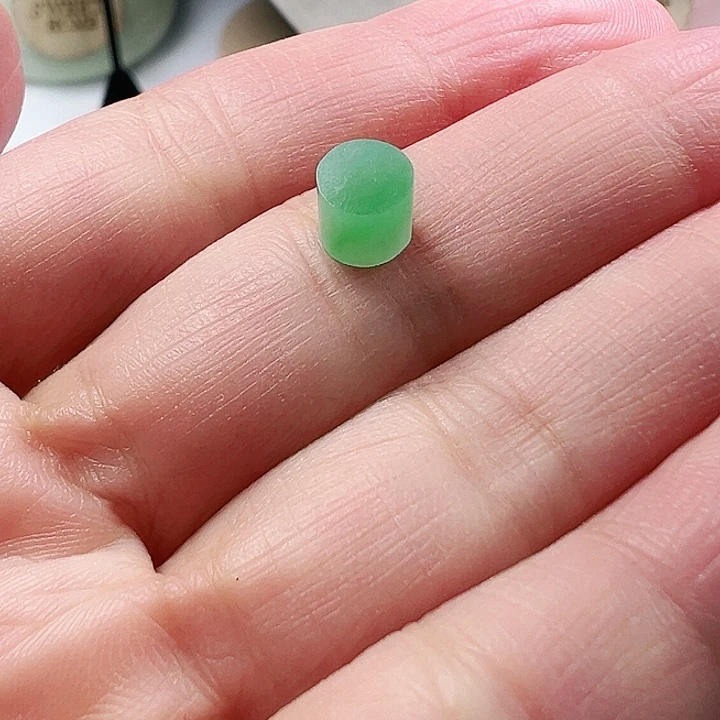 定制翡翠未镶嵌天然缅甸翡翠A货材料