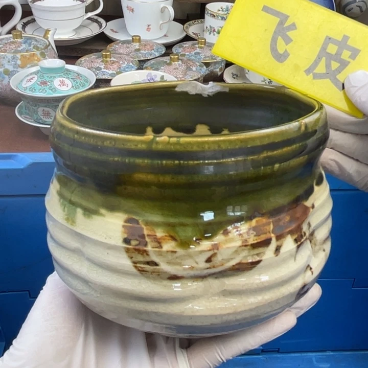 他家瓷器真美…开播了