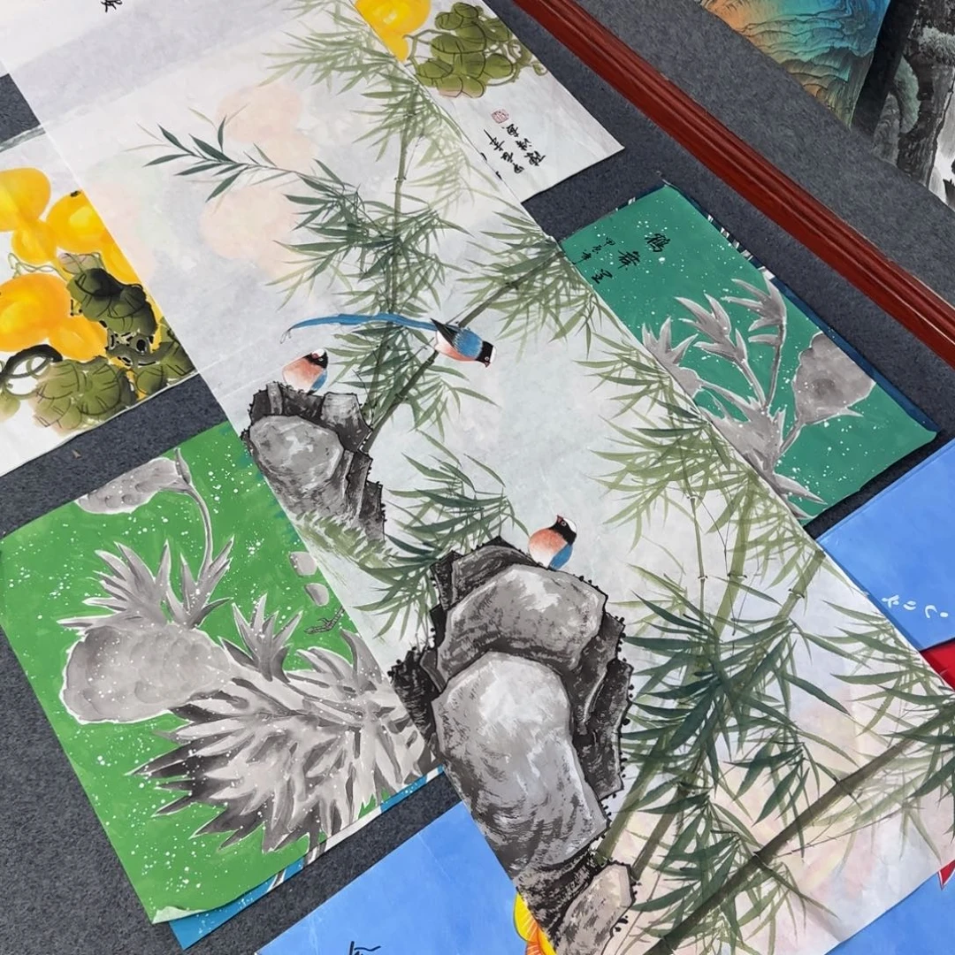 娥***姐国画尺寸70X180手绘作品