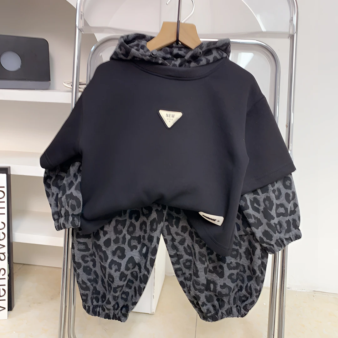 儿童韩版潮酷连帽套装男童秋装韩版拼接假两件连帽卫衣豹纹长裤子