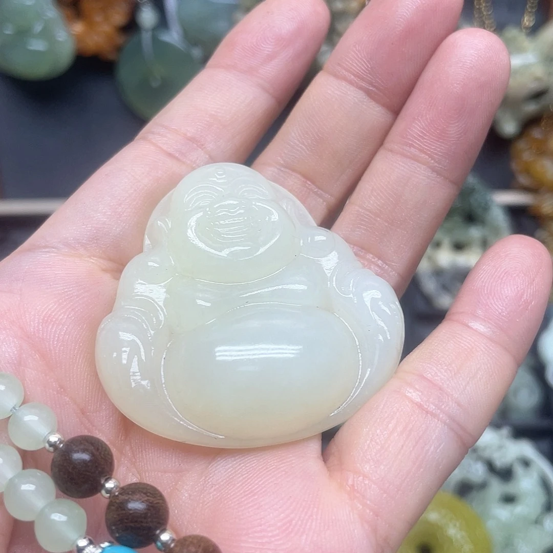 番****蛇纹石玉未镶嵌颈饰