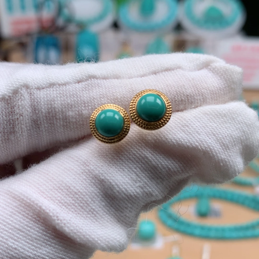 绿松石18K金镶嵌珠宝奇石