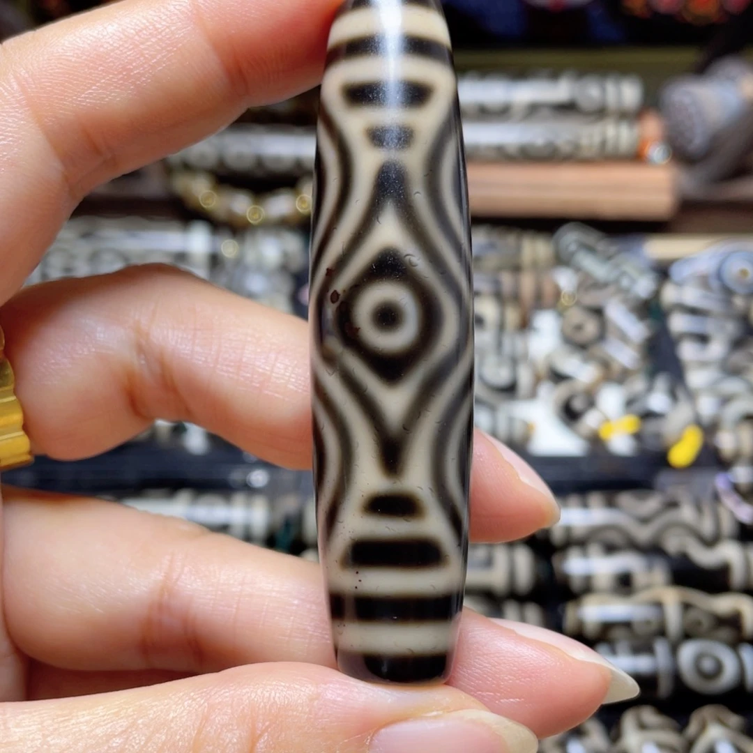 玛瑙/玉髓未镶嵌珠宝半成品1