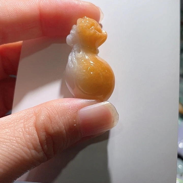 颈饰未镶嵌翡翠天