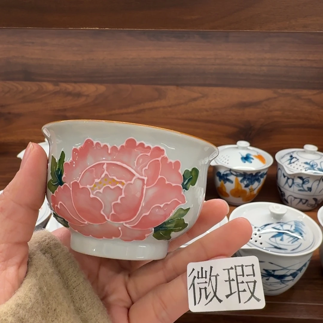 釉下手绘茶具微瑕