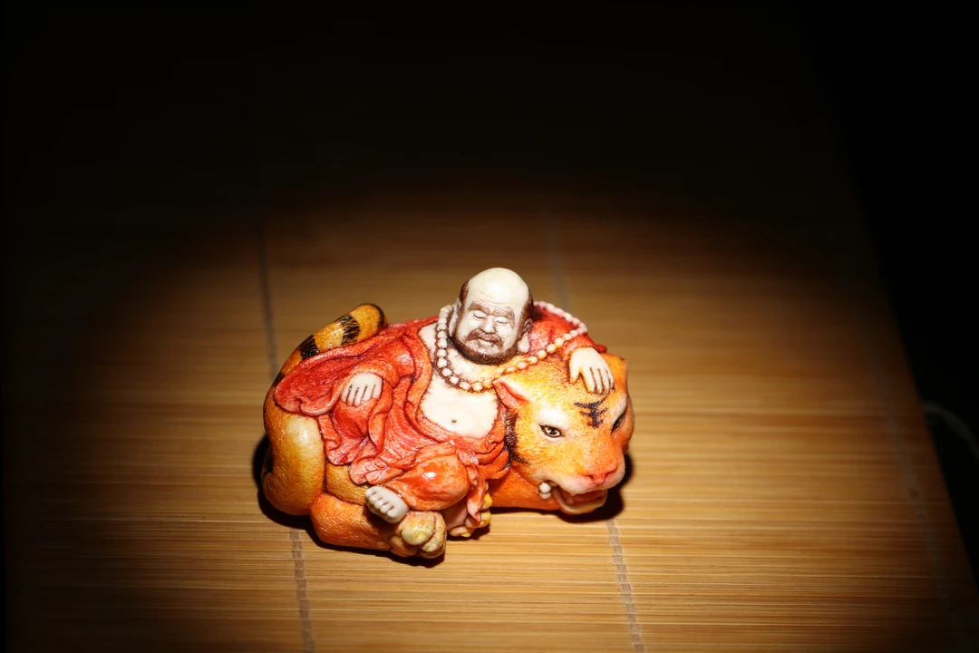 伏虎罗汉 根付作品 摆件 茶宠 车摆 文玩 方颜原创 纯手工