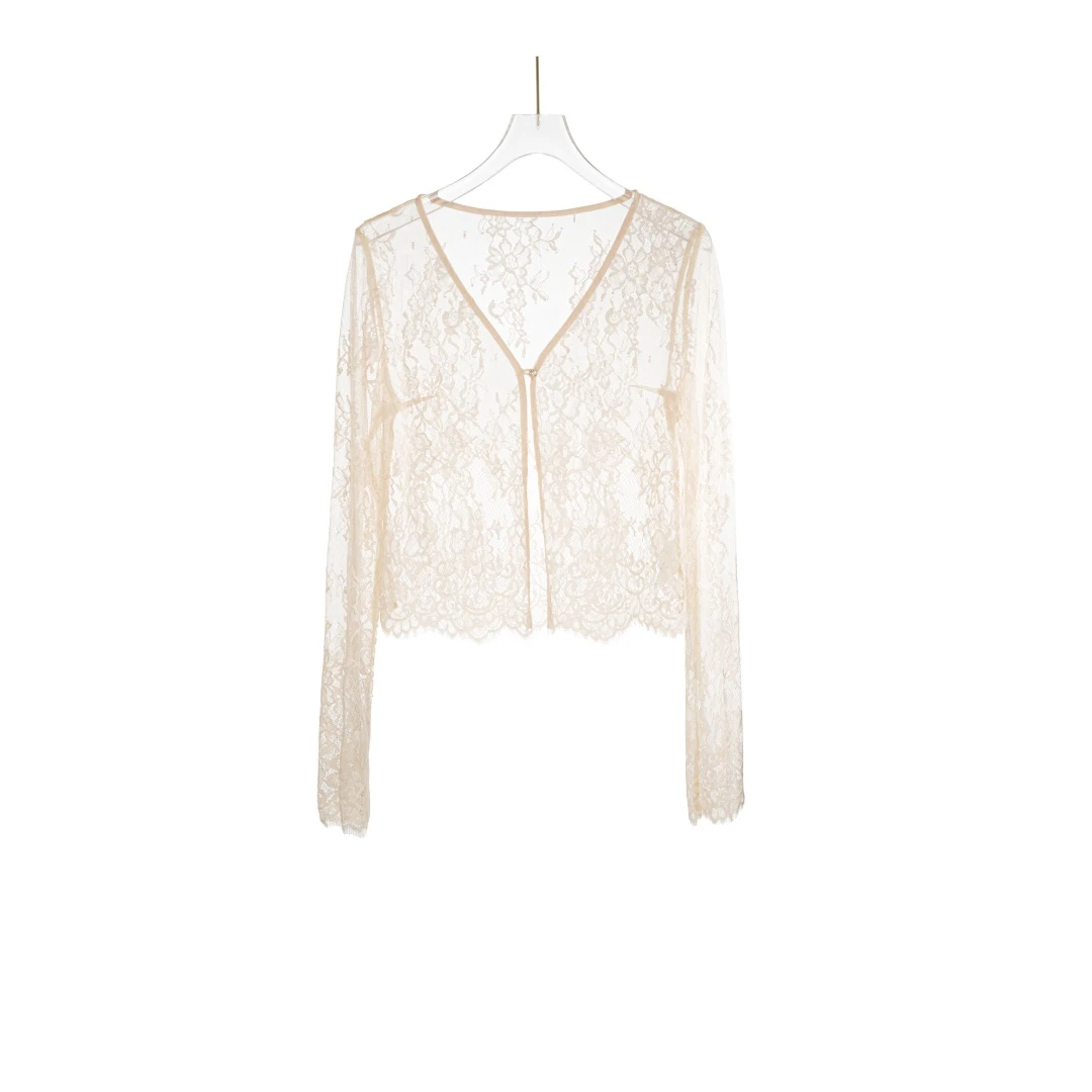 【yola】格蕾丝夏装薄外搭防晒透气百搭显瘦短外套-YL11472