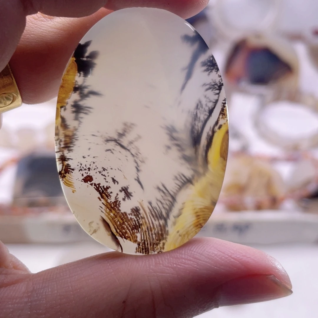 玛瑙/玉髓未镶嵌珠宝奇石