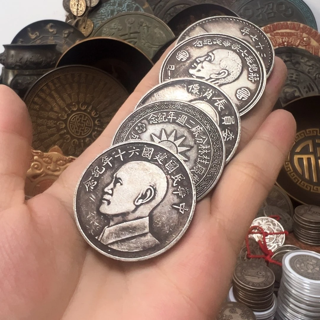 金属复古风格摆件