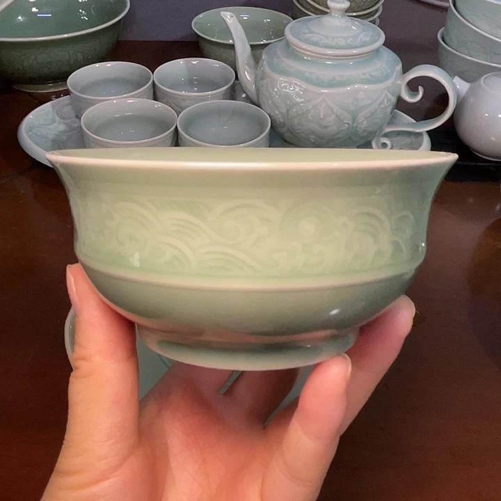 瓷微瑕4.5海浪碗一只