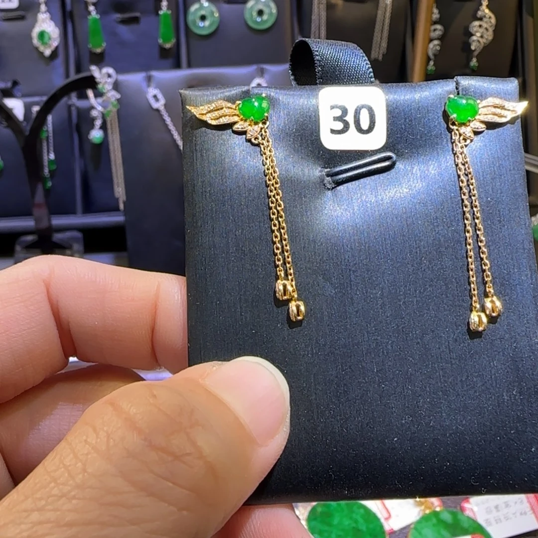 颈饰18K金镶嵌翡翠耳环