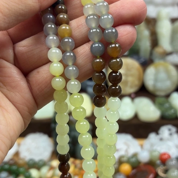 酒***窝和田玉未镶嵌颈饰