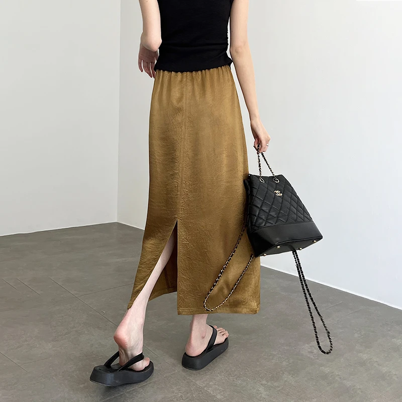 新中式醋酸半身裙女2025新款夏季高腰a字高级感开叉鎏金缎面裙子