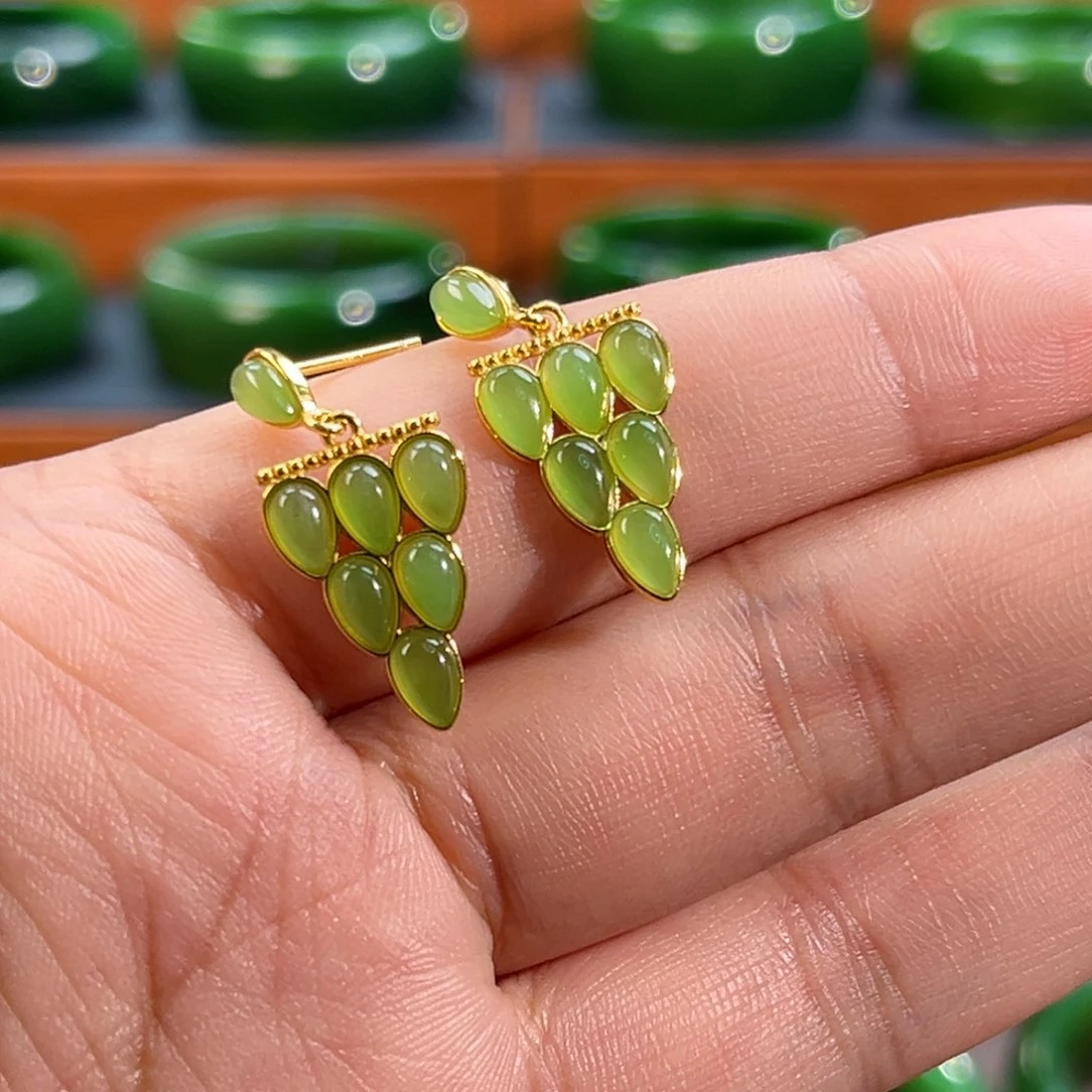 未镶嵌和田玉耳饰