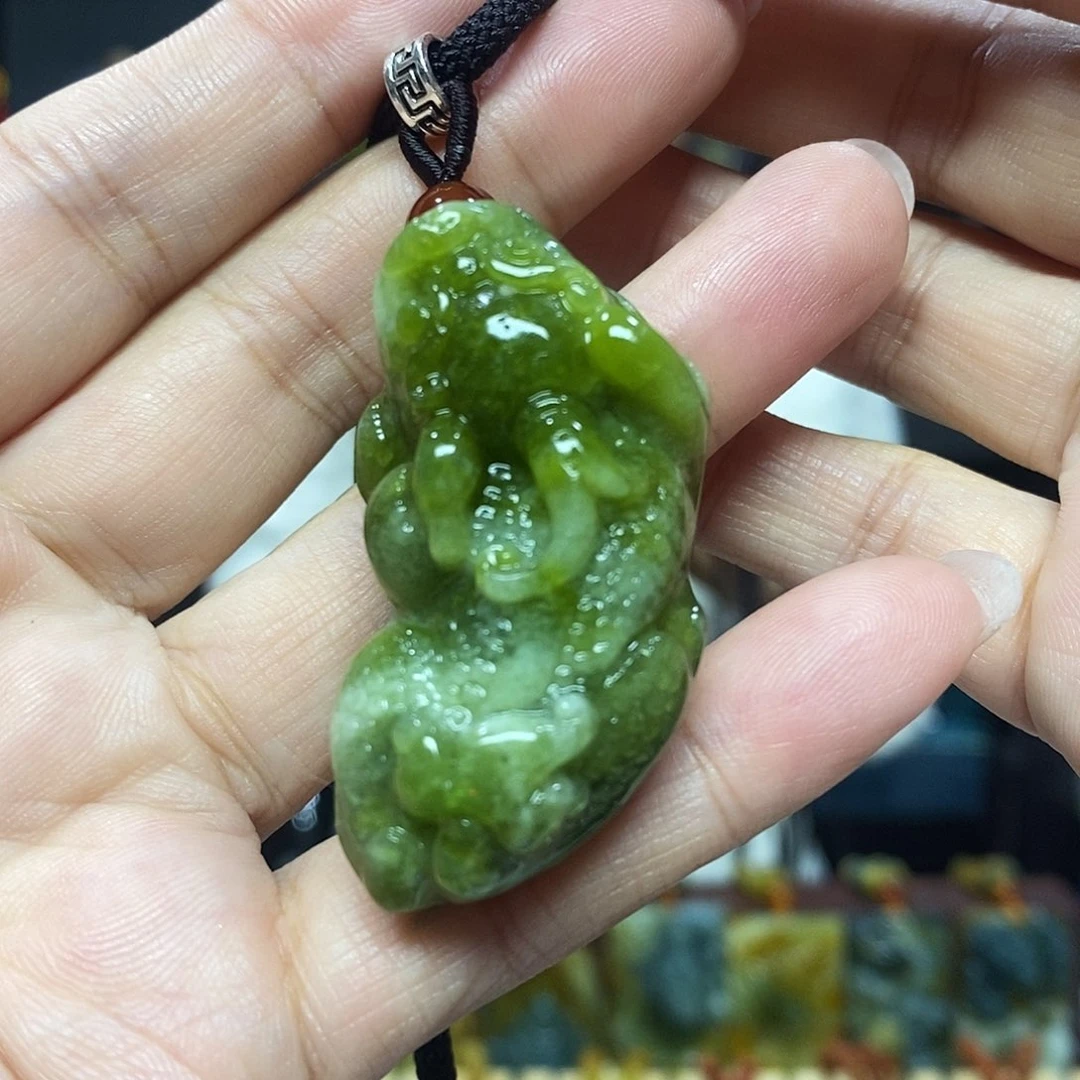 未镶嵌岫玉挂件吊坠项链