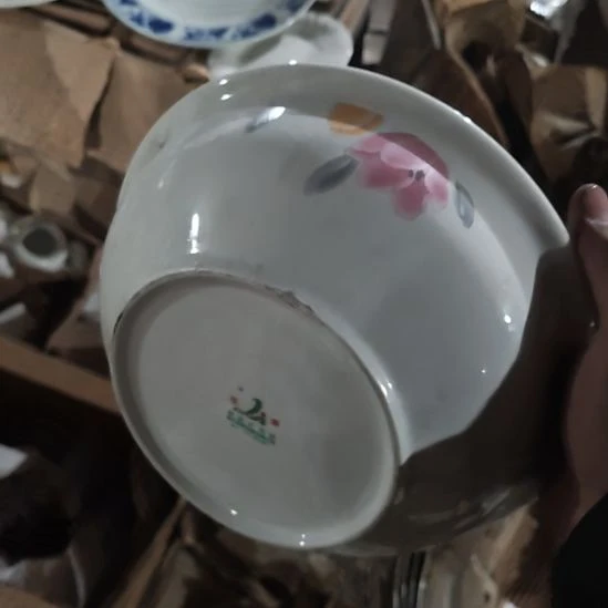 茶盏陶瓷盘子碗啥都有