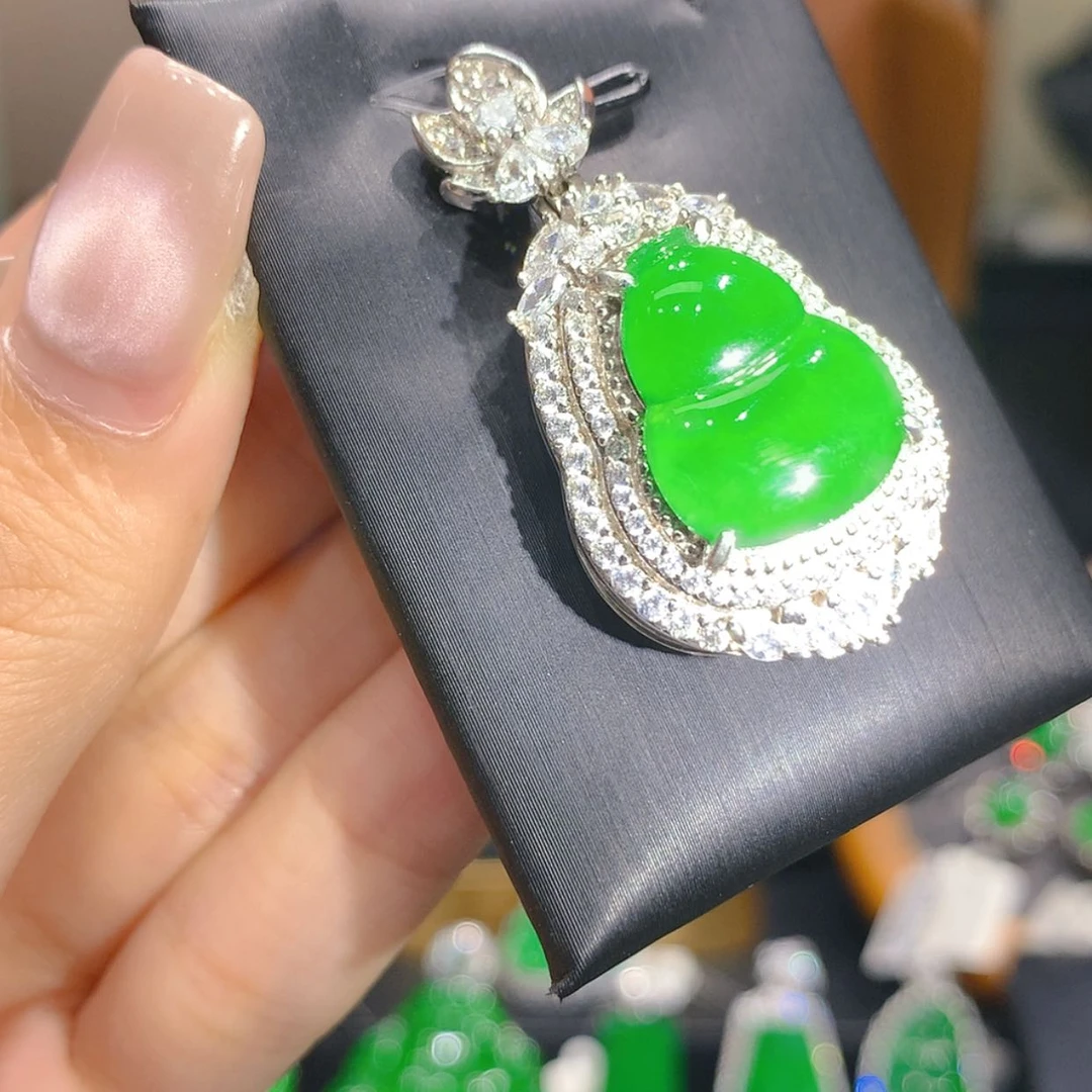 【闪购商品】颈饰银S925镶嵌翡翠7柒姐