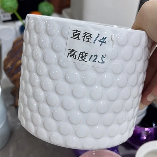 多肉绿植陶瓷花盆9.9包邮，有孔