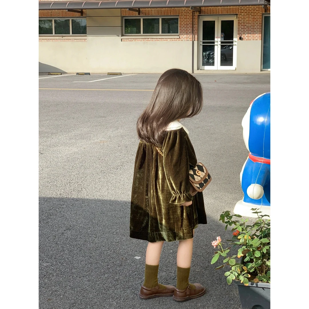大橙子Studio女童秋季新款复古气质花瓣领墨绿金丝绒连衣裙公主裙