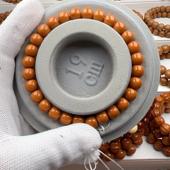 搀***扶手串猴头核桃小老行