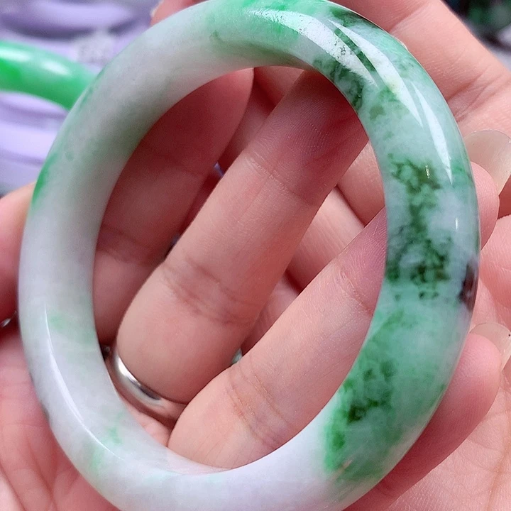 未镶嵌手镯翡翠翡翠