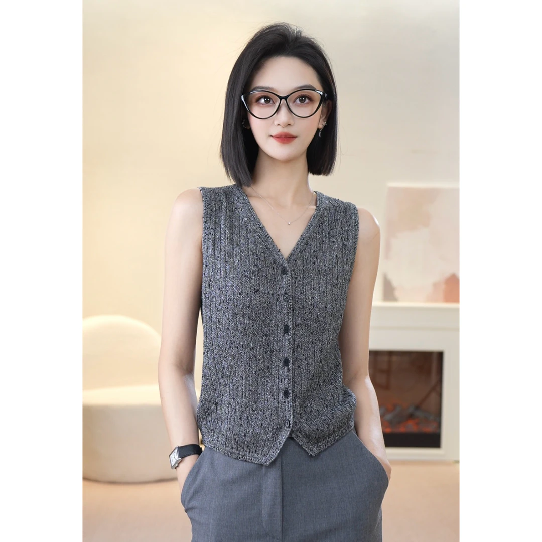 GIRDEAR/哥弟经典百搭舒适时尚通勤新款V领叠搭外穿马甲148011