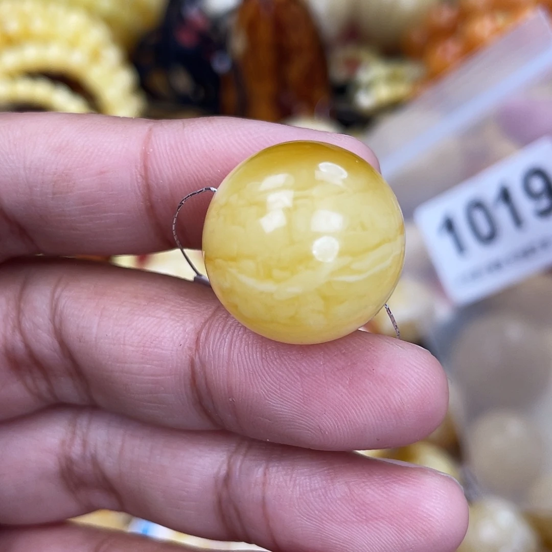 蜜蜡未镶嵌珠宝奇石水线21