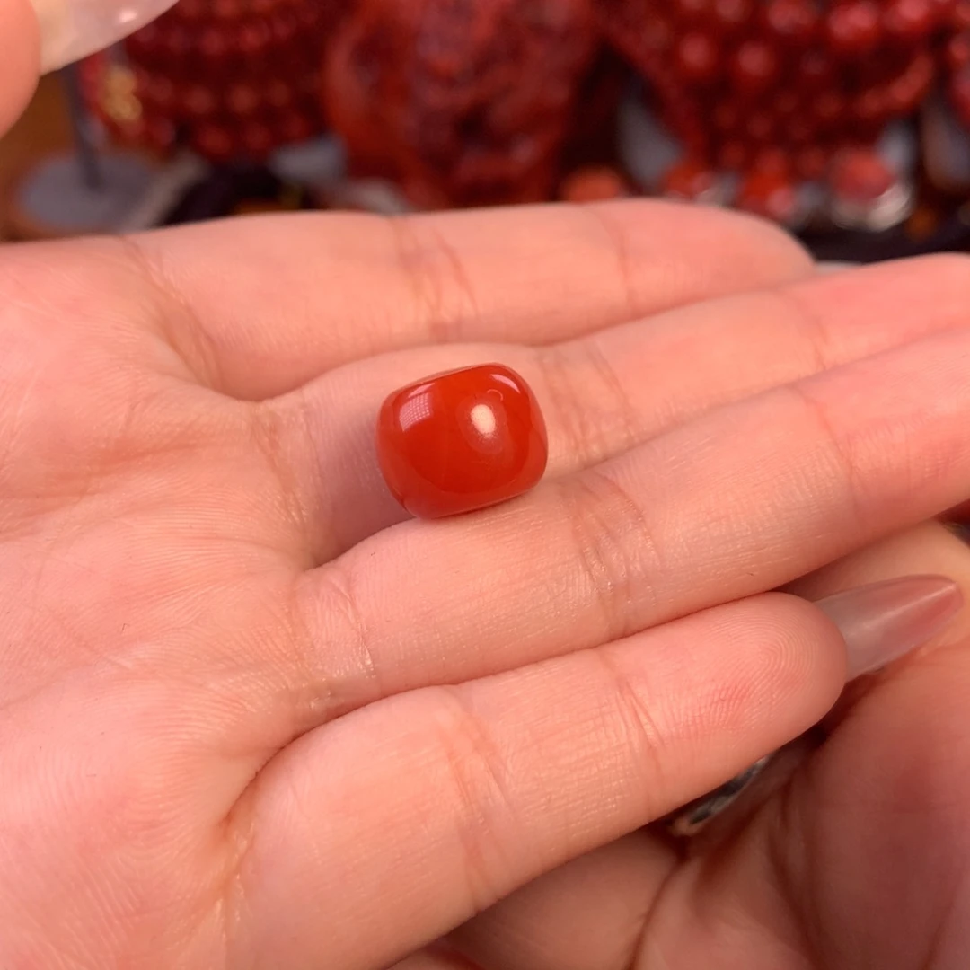 南红玛瑙天然精工配饰未镶嵌王***…