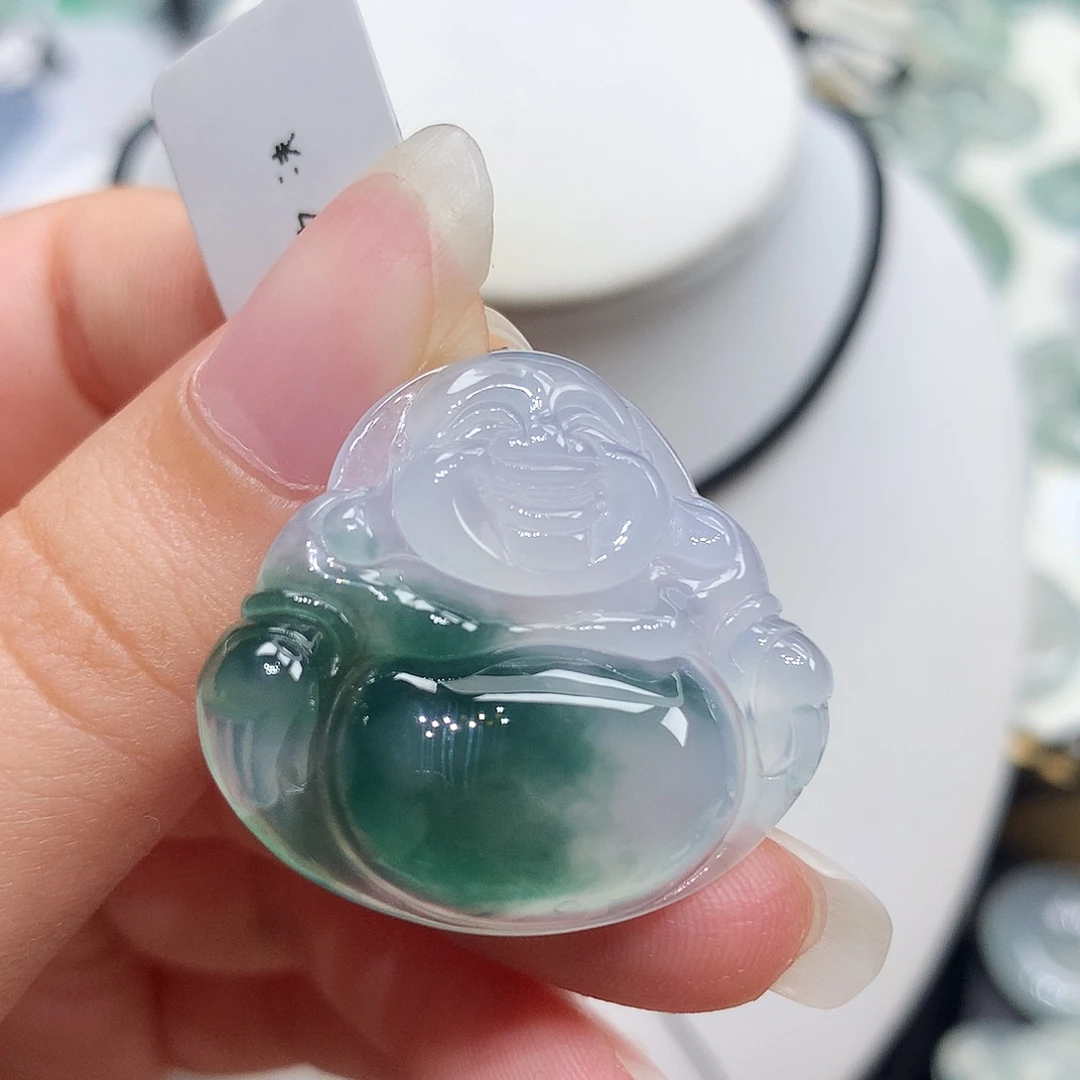 翡翠未镶嵌胸饰翡翠52，27.2/30.5/5.5