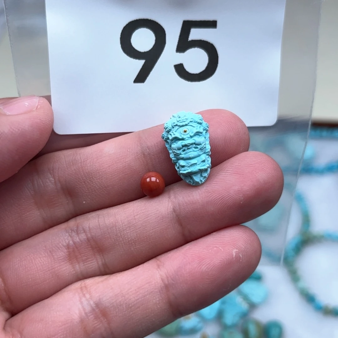 南红玛瑙未镶嵌珠宝奇石