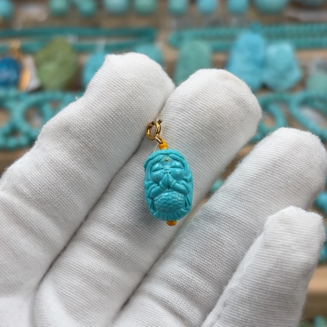 绿松石未镶嵌珠宝奇石