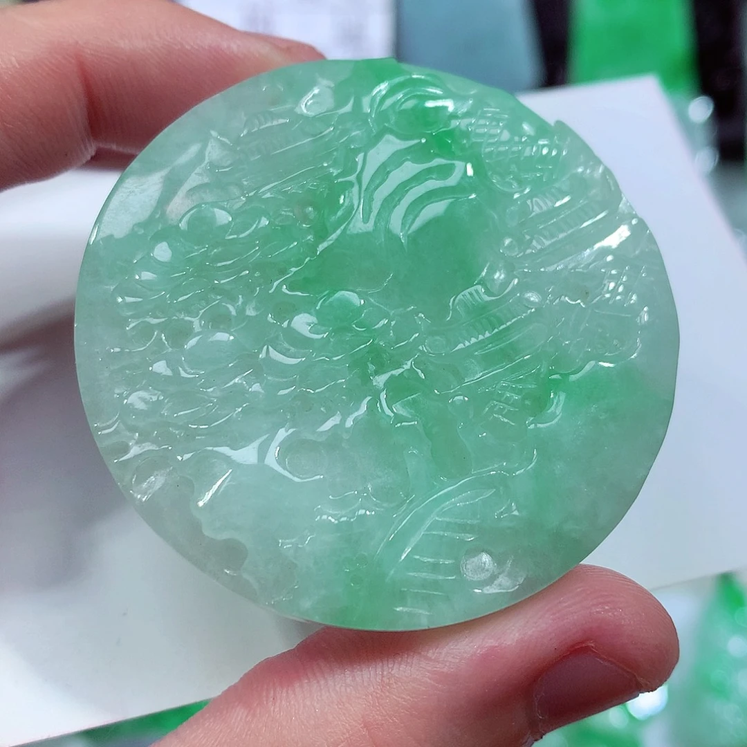 翡翠未镶嵌颈饰缅甸翡翠