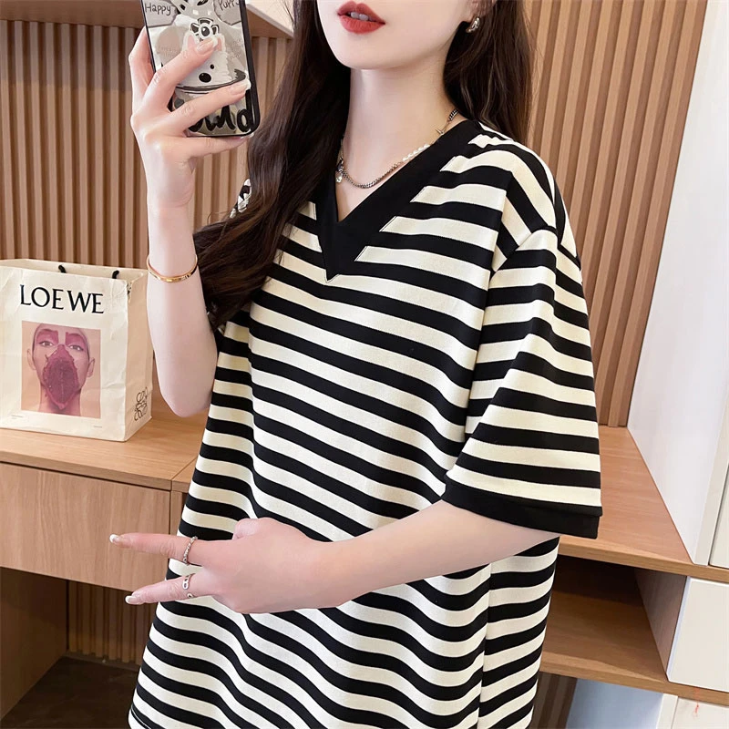 设计感小众v领条纹短袖t恤女2025新款夏季韩版宽松大码撞色上衣服