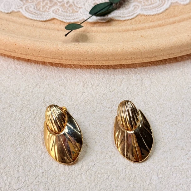 铜合金耳饰 新法式复古气质小众精致高级耳夹bp1514