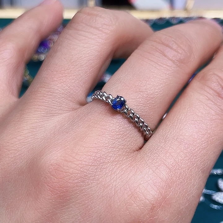 蓝宝石戒指银S925镶嵌