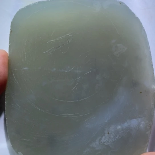 定制玛瑙旋***兹定制天然玛瑙雕刻吊坠