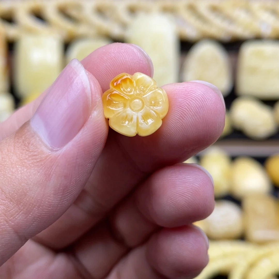 琥珀未镶嵌裸石琥珀蜜蜡