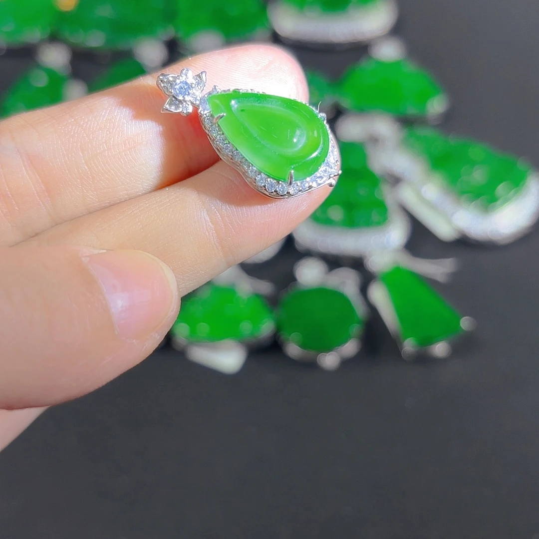 翡翠银S925镶嵌吊坠(不含链)