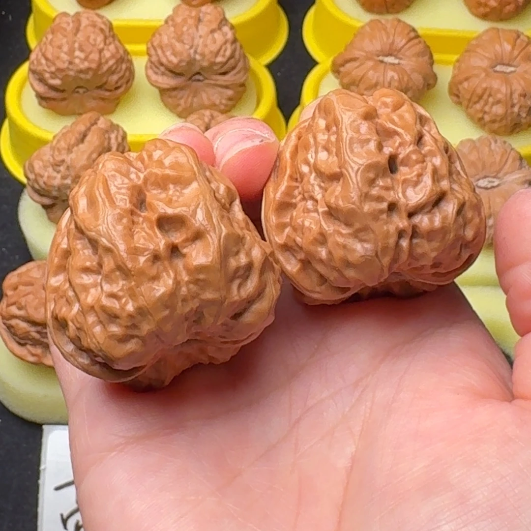 文玩核桃精品蛤蟆39