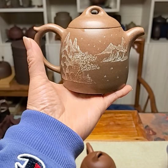 紫砂茶宠秦权壶250cc手工制作双面刻绘