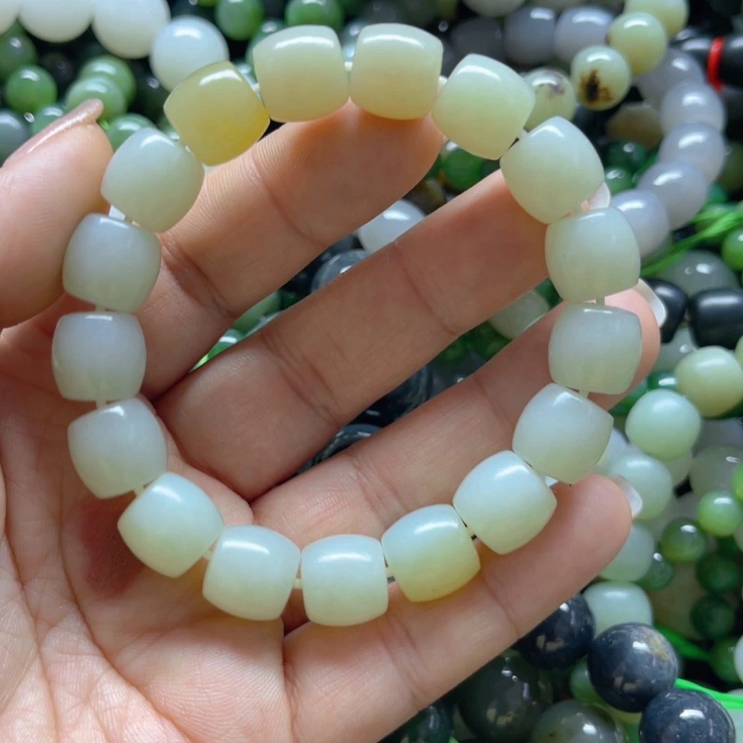 和田玉手链未镶嵌