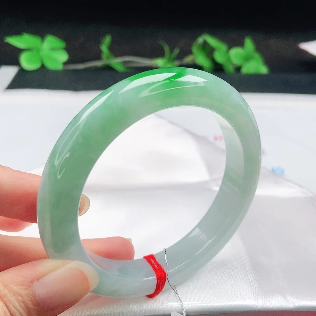 未镶嵌手镯翡翠58圈
