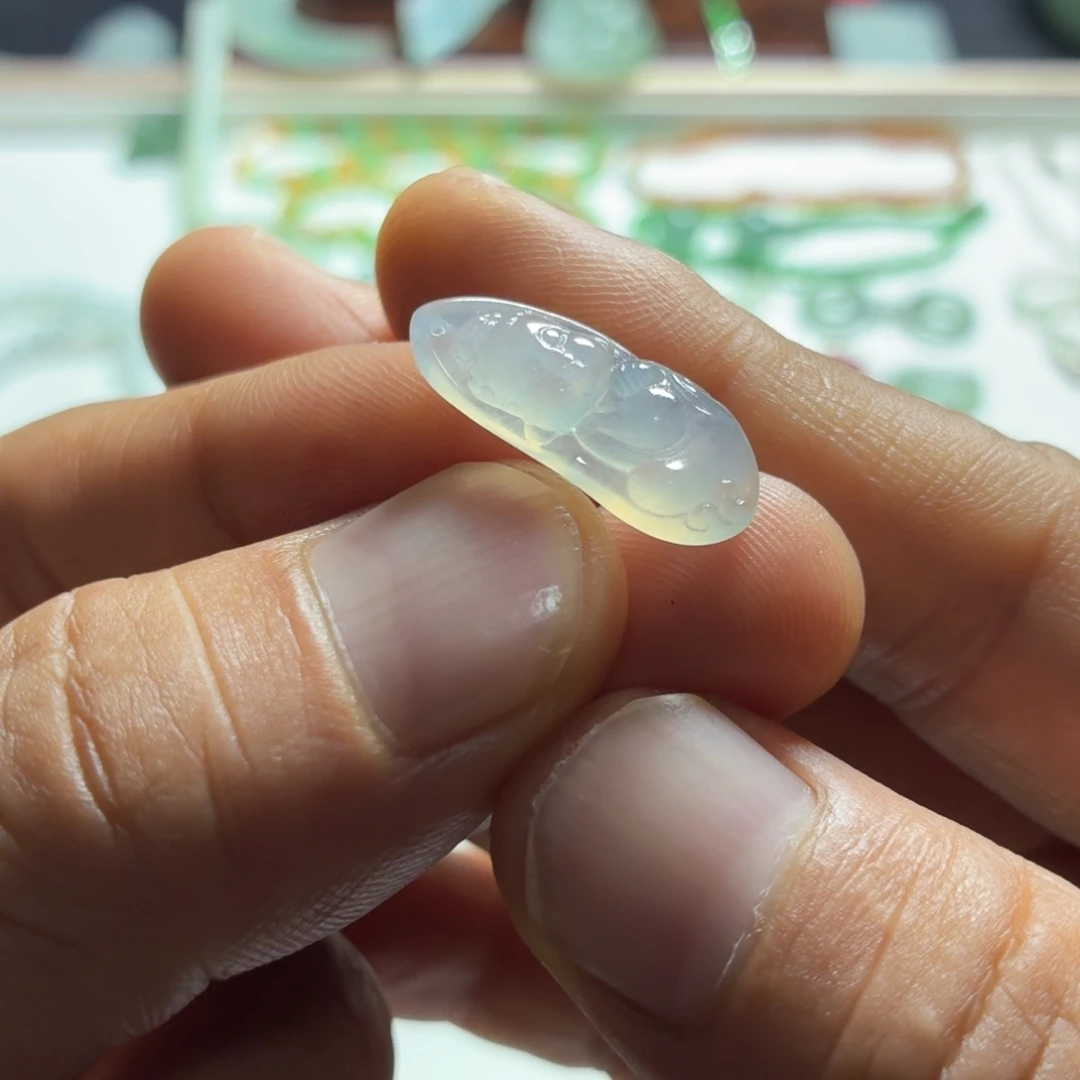 未镶嵌定制翡翠宝宝佛