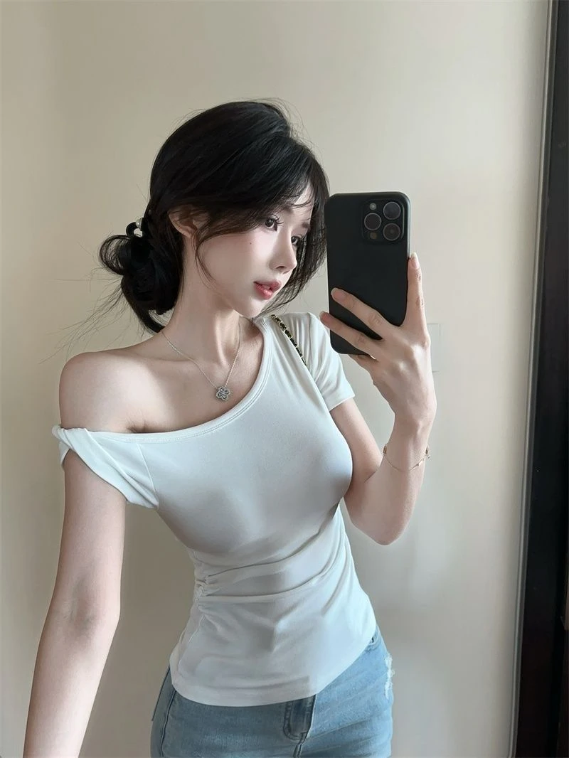 不规则辣妹露肩短袖T恤女夏季褶皱修身设计感灰色显瘦短款上衣