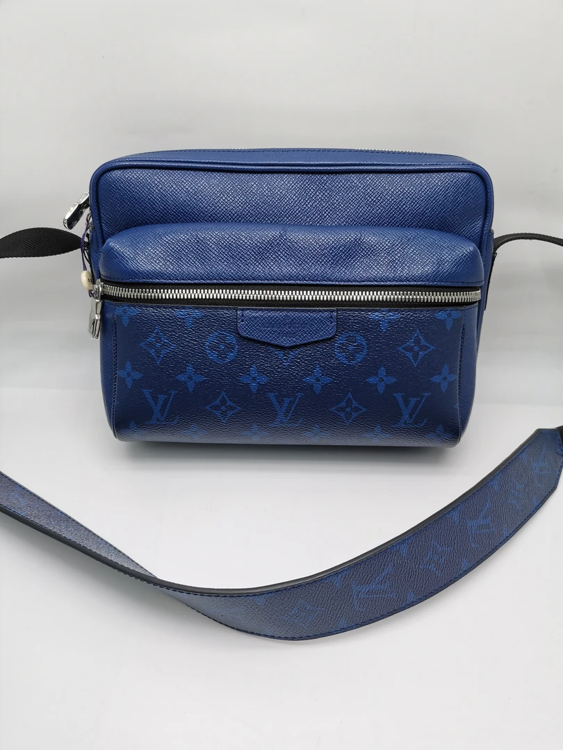 99新 LouisVuitton/路易威登 97新17663 蓝老花Outdoor相机包