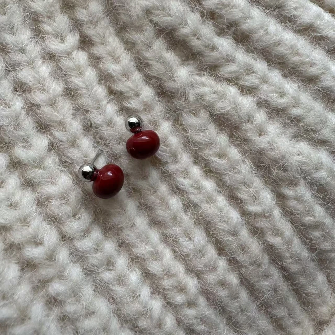 非金属仿珍珠耳饰 路一韩国小众品牌款 相思豆银针耳饰