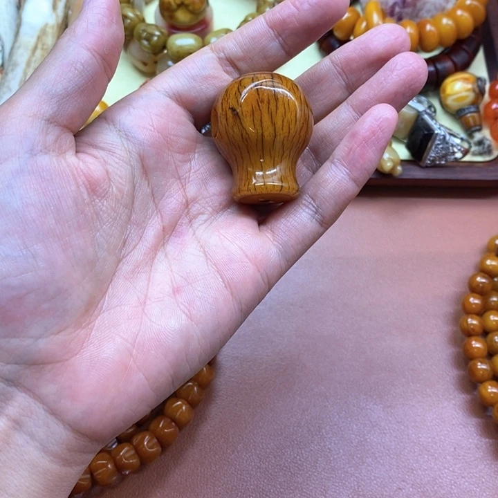 牛骨把件牦牛骨把件